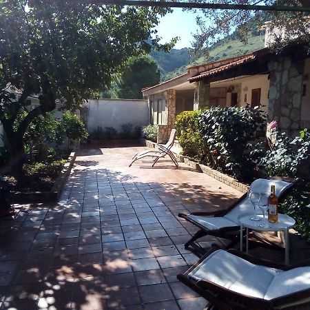 Il Giardino Di Hyccara Carini Exterior foto