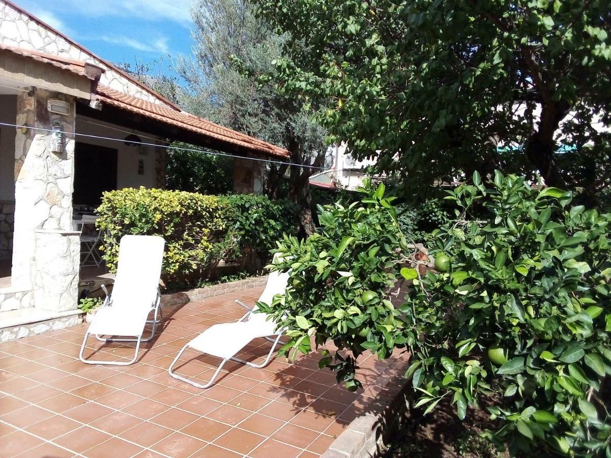 Il Giardino Di Hyccara Carini Exterior foto